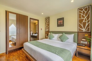 Minibar, escritorio, wifi gratis y ropa de cama 