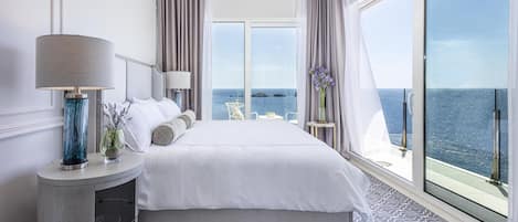 2 개의 침실, 저자극성 침구, 미니바, 객실 내 금고