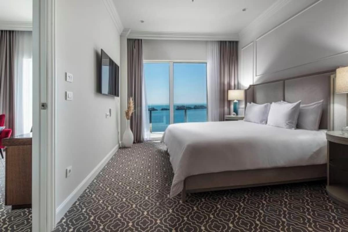Luxury Suite Sea View