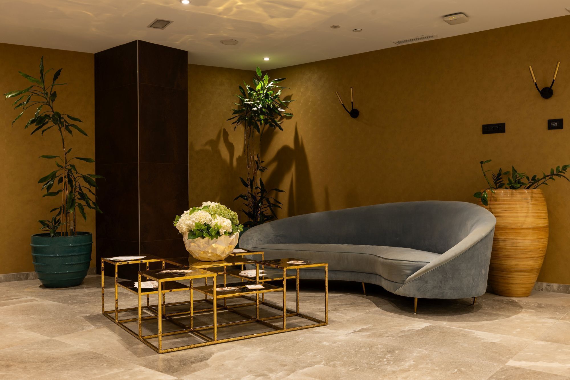 couples treatment room(s), body treatments, aromatherapy