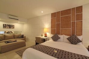 Suite, 1 Bedroom | Premium bedding, Select Comfort beds, minibar, in-room safe - Astana Kunti Suite Apartment (Seminyak)
