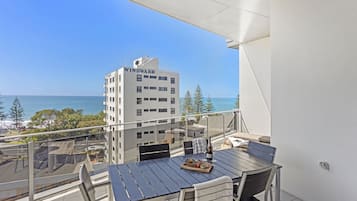 2 Bedroom Top Floor Ocean View Apartment | Terrace/patio