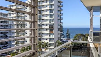 Apartment, 1 Bedroom, Partial Ocean View | View from room