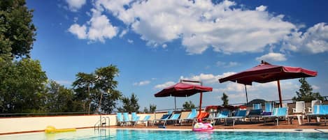 Piscine extérieure