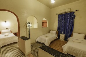 家庭房 | 免费 WiFi、床单