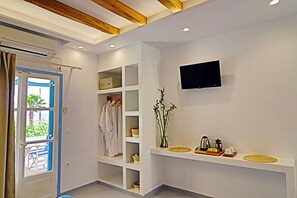 Junior-studiosviitti, 1 keskisuuri parisänky | Oleskelualue | 29–tuumainen televisio, jossa digitaalikanavat