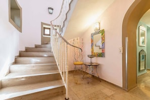 Interior - Villa Fantasia Budget Boutique Hotel (Fuessen)