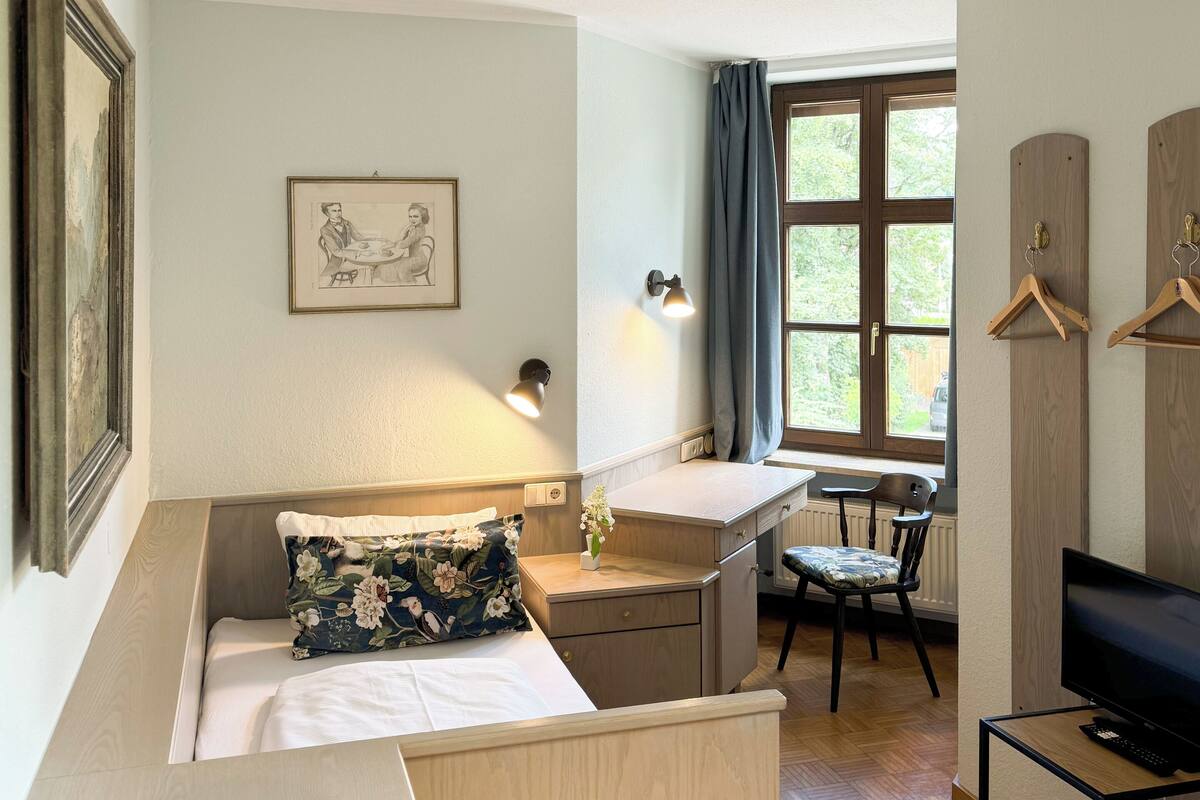 Single Room