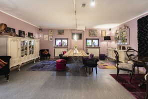 Lounge - Villa Fantasia Budget Boutique Hotel (Fuessen)