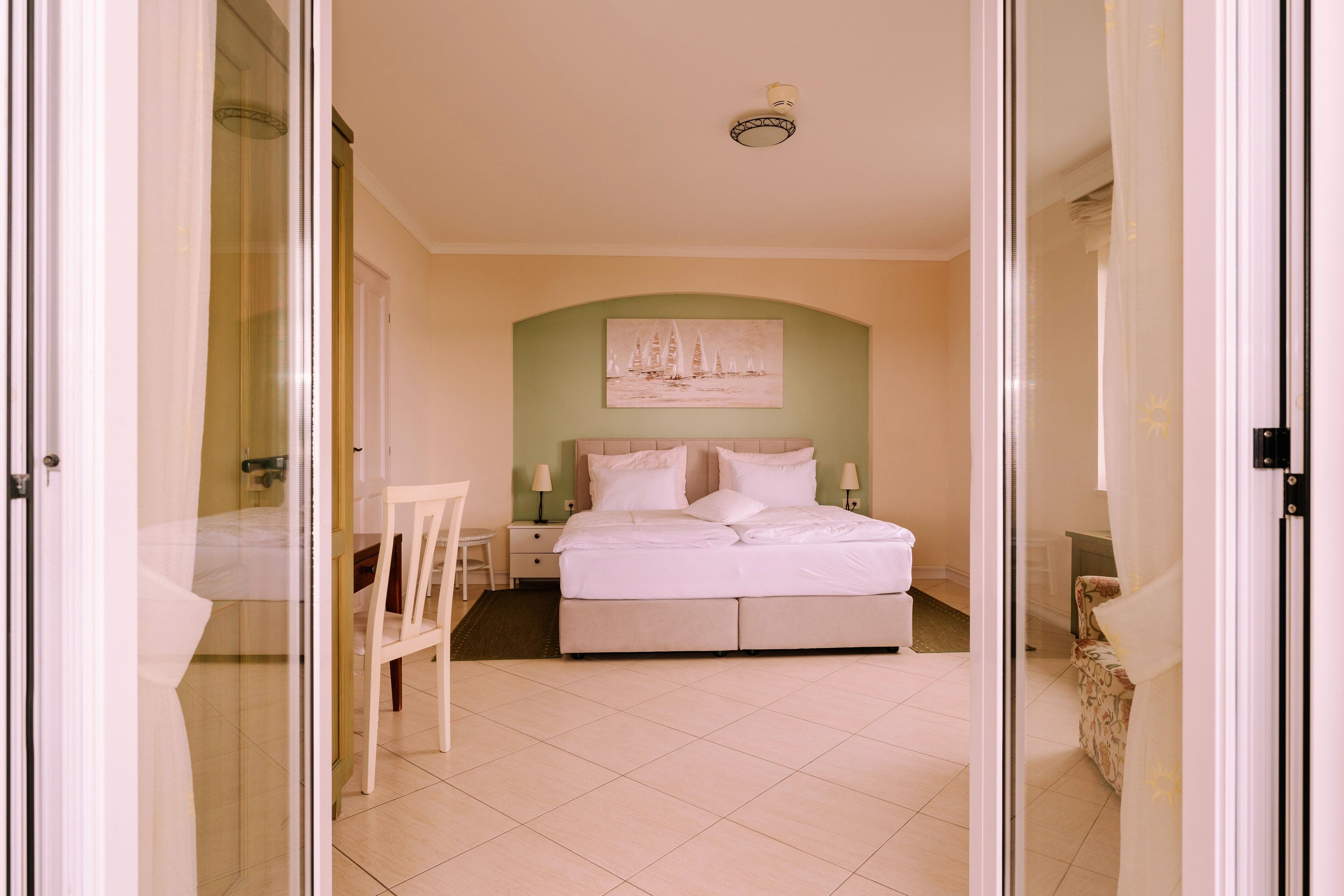 double room, balcony, sea view | premium bedding, down duvets, minibar, in-room safe