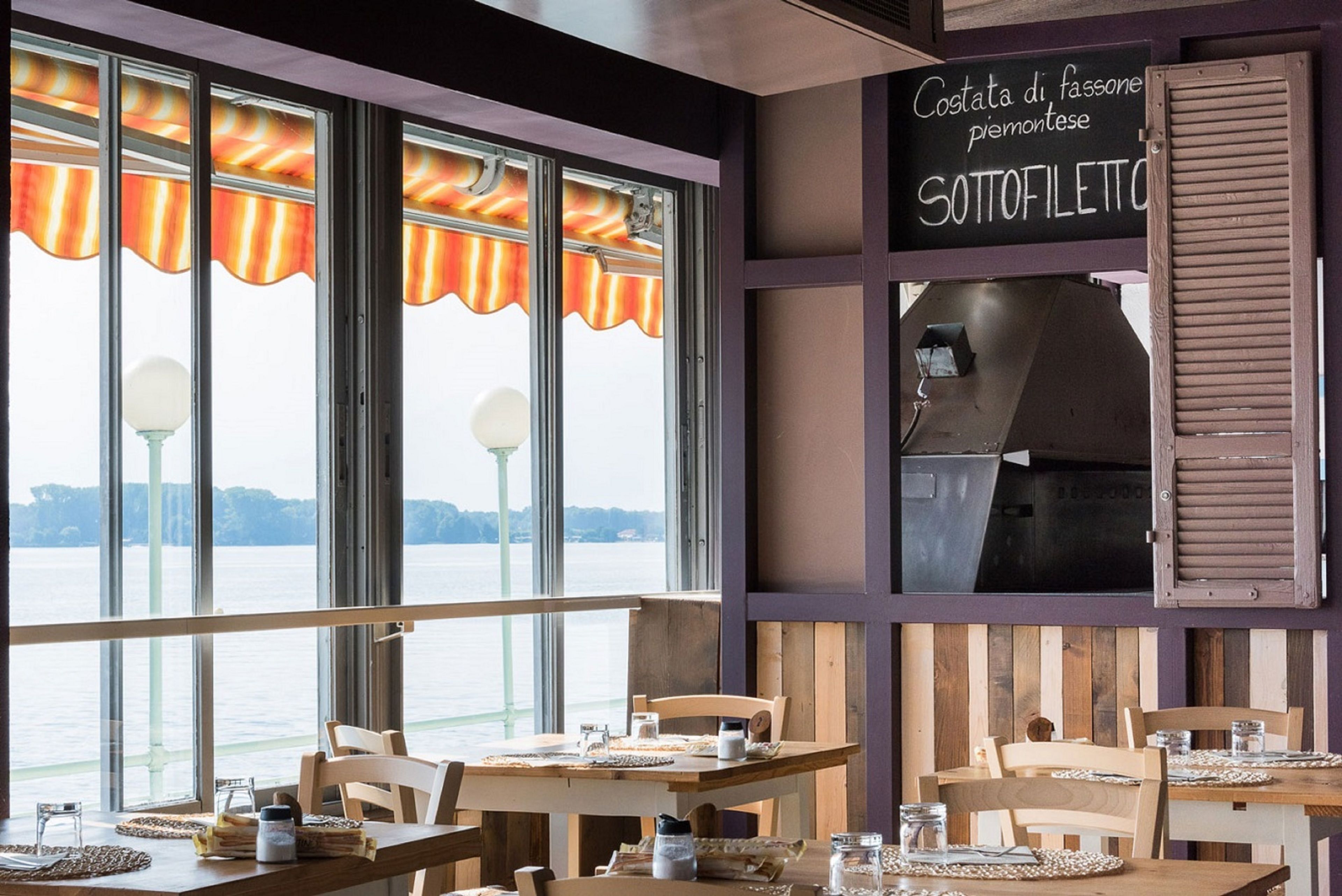 Món Ý, dùng bữa ngoài trời 