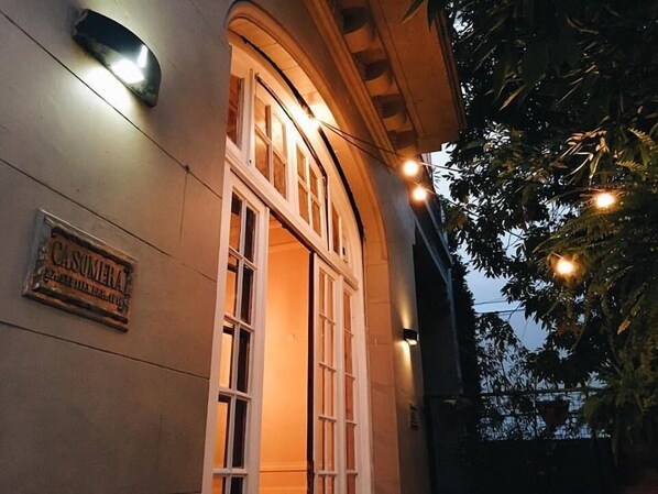 Entrada de la propiedad