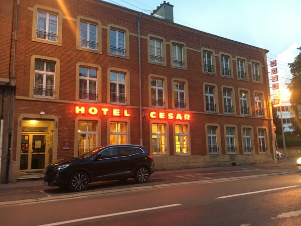 César Hôtel - Ardennes