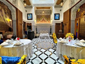 Restaurant - Riad Dar Guennoun (Fes)