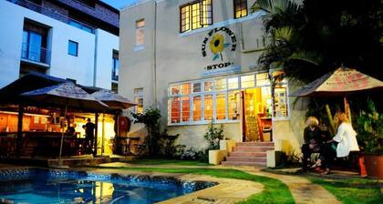 A Sunflower Stop - Hostel