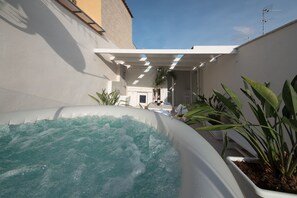 Loft (Via Generale Arimondi, 85 - Cambusa) | Vasca idromassaggio