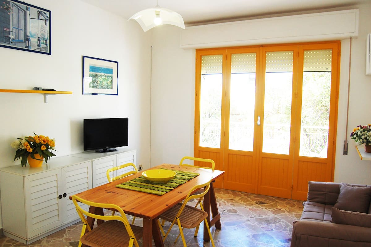 Apartment, Sea View (Via S. Stefano del Sole, 9 - Sol Gial) | Living room