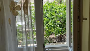 ์คํ๋์ค | ๊ฐ์ค ๋ด ํธ์ ์์ค/์๋น์ค