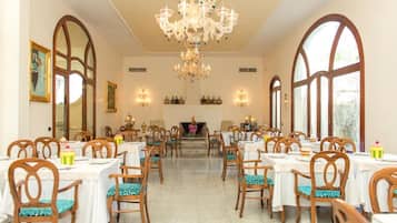 Petit déjeuner continental compris tous les jours