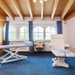 Sauna, steam room, Turkish bath/hammam, body treatments, hydrotherapy