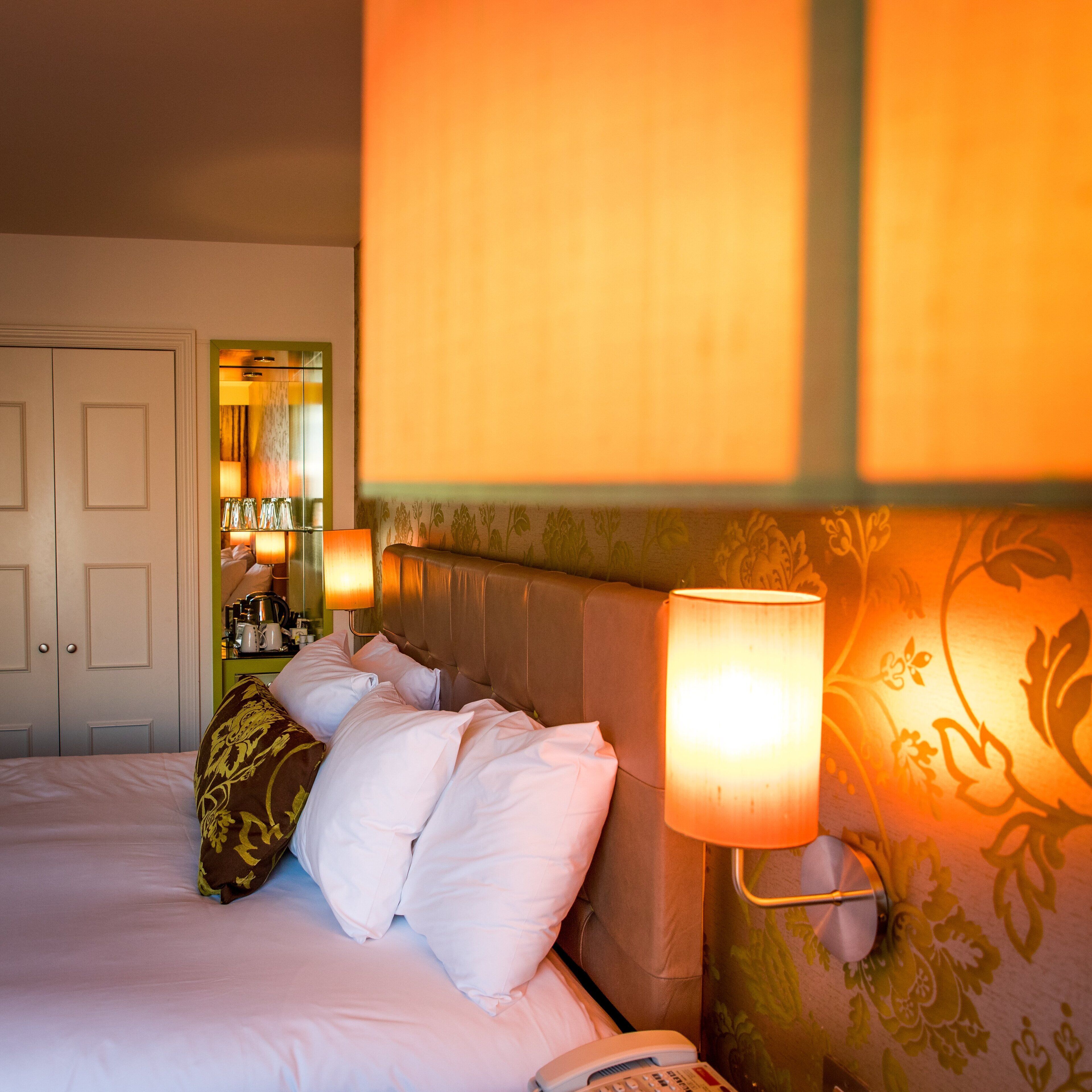 Room amenity