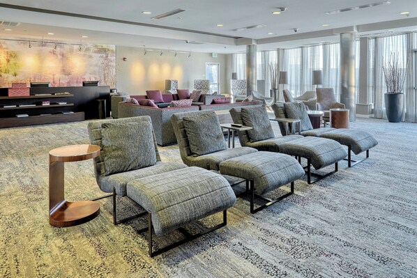 Lobby lounge - Courtyard by Marriott York (York)