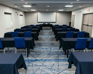 Meeting facility - Holiday Inn Express and Suites Urbandale by IHG (Urbandale)