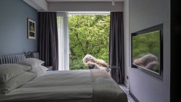 Premium bedding, down duvets, pillow-top beds, in-room safe