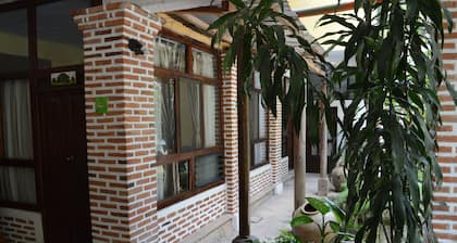 Eco Suites Uxlabil Guatemala City