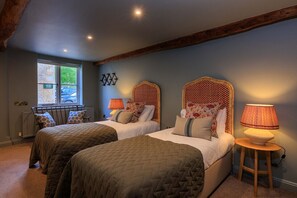 Tomannsrom, eget bad | 1 soverom