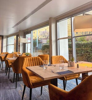 Bar (en la propiedad)