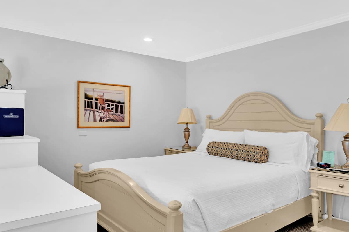 Deluxe Studio, Kitchen | WiFi (free)