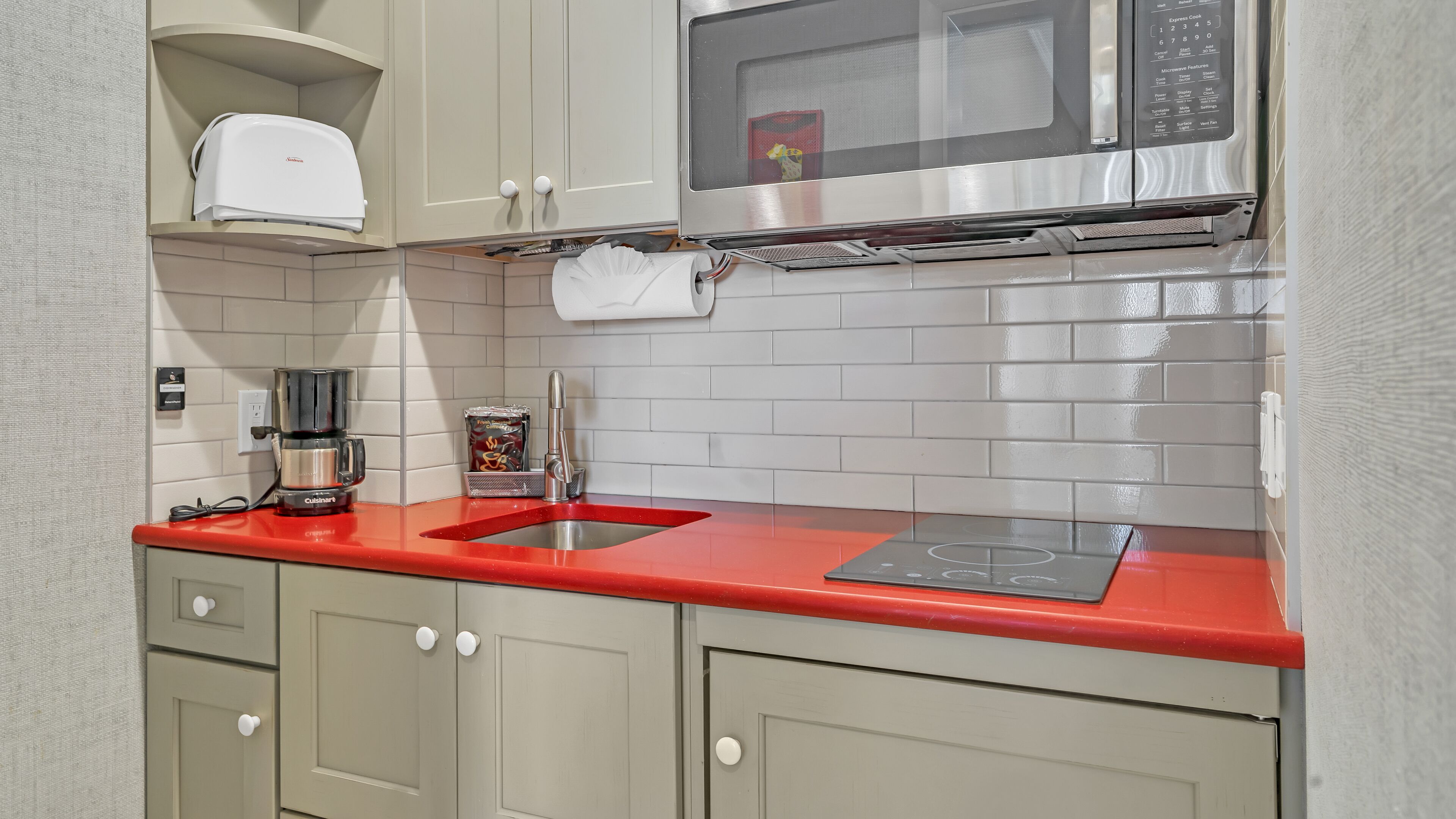 suite, kitchen | private kitchen | full-sized fridge, microwave, stovetop, cookware/dishes/utensils