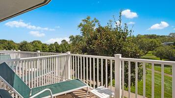 Studio | Terrace/patio