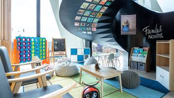 Children’s play area – indoor