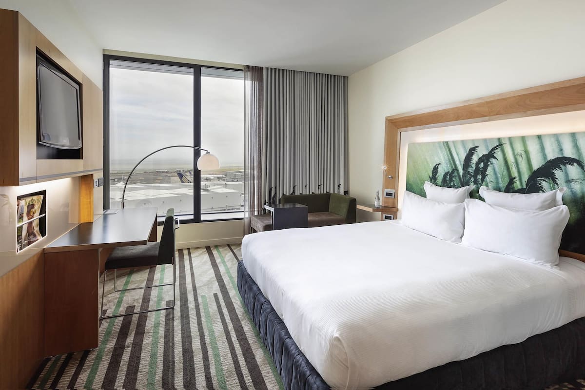In-room safe, desk, blackout drapes, soundproofing