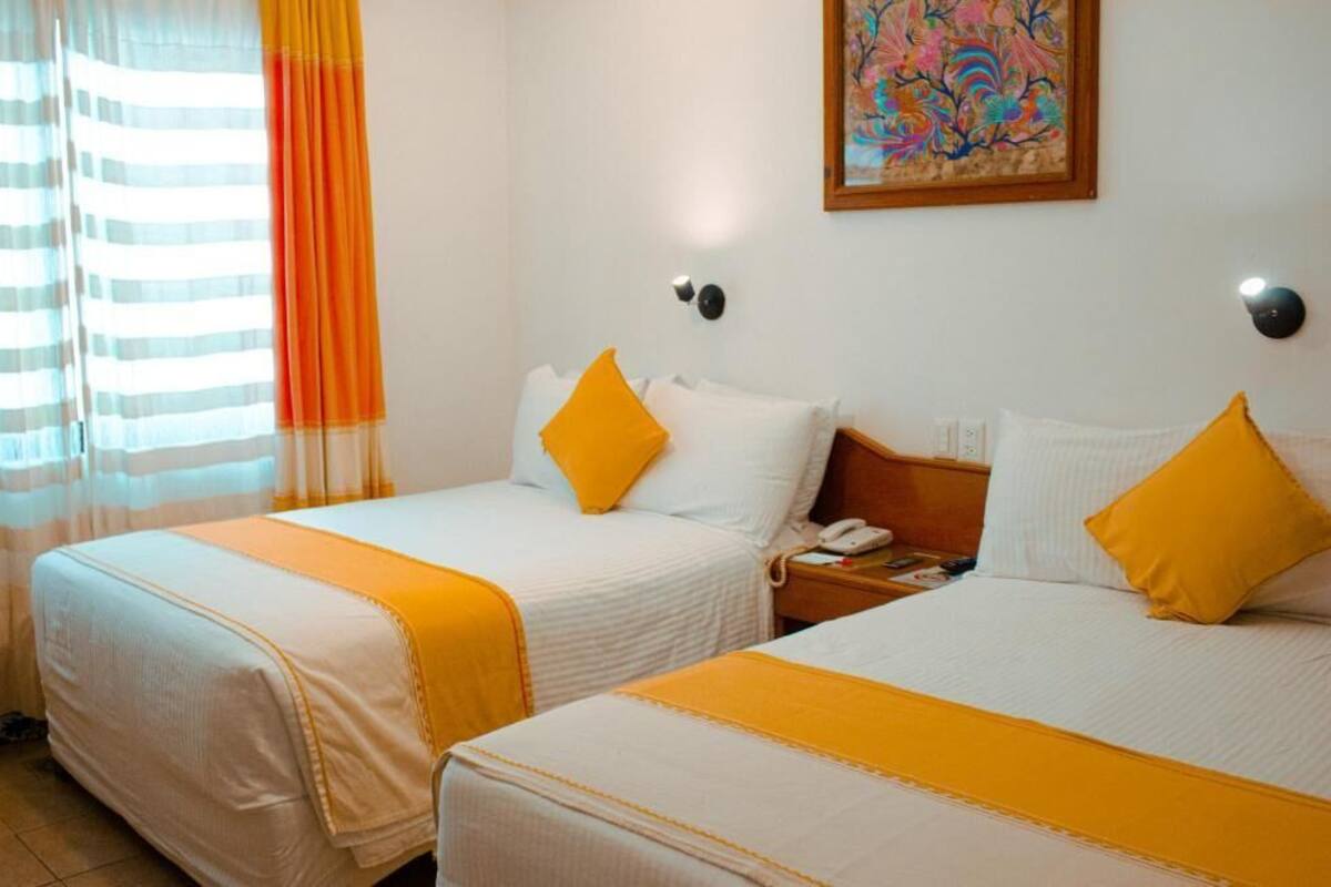 Premium bedding, individually furnished, desk, free WiFi