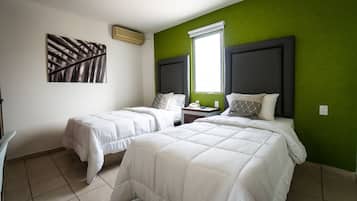 Suite superior, 2 camas Queen size, torre | 1 habitación, escritorio y espacio para trabajar con laptop