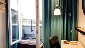 Room, Balcony (THE ONE) | Balcony