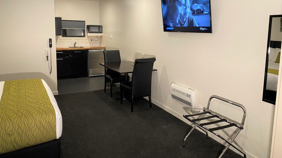 Townsman Motor Lodge