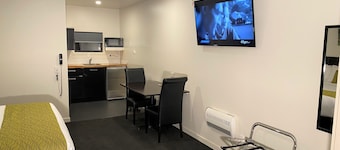 Townsman Motor Lodge