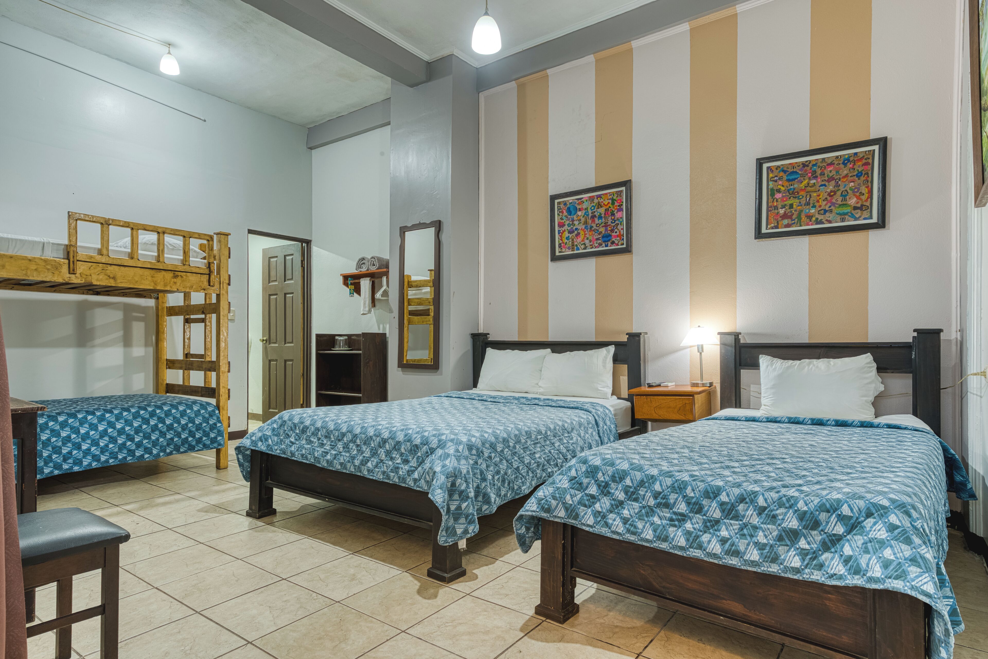 特色装修、特色家居、遮光窗帘、熨斗/熨板