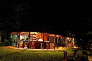 Bar (en la propiedad)