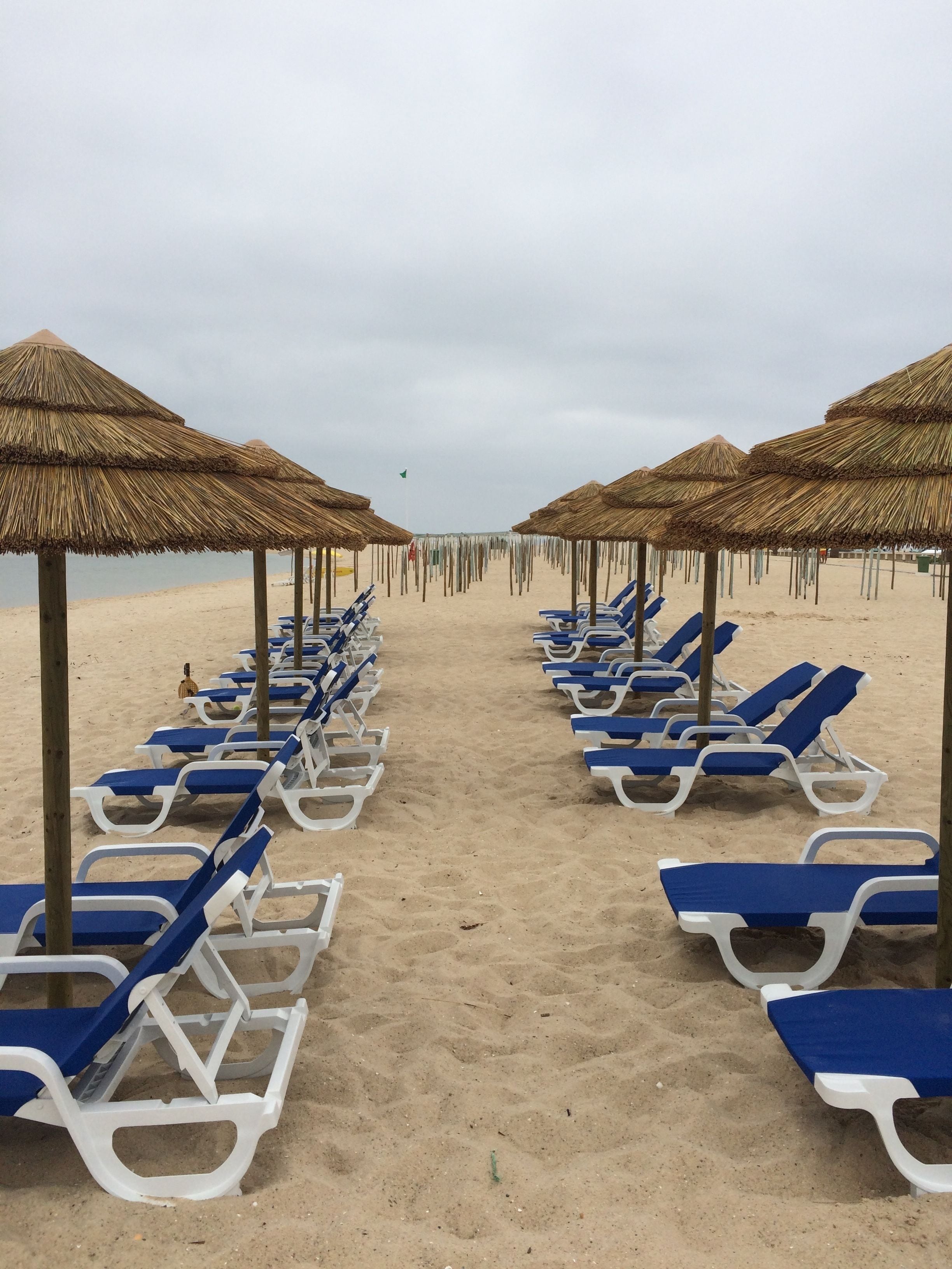Una spiaggia nelle vicinanze