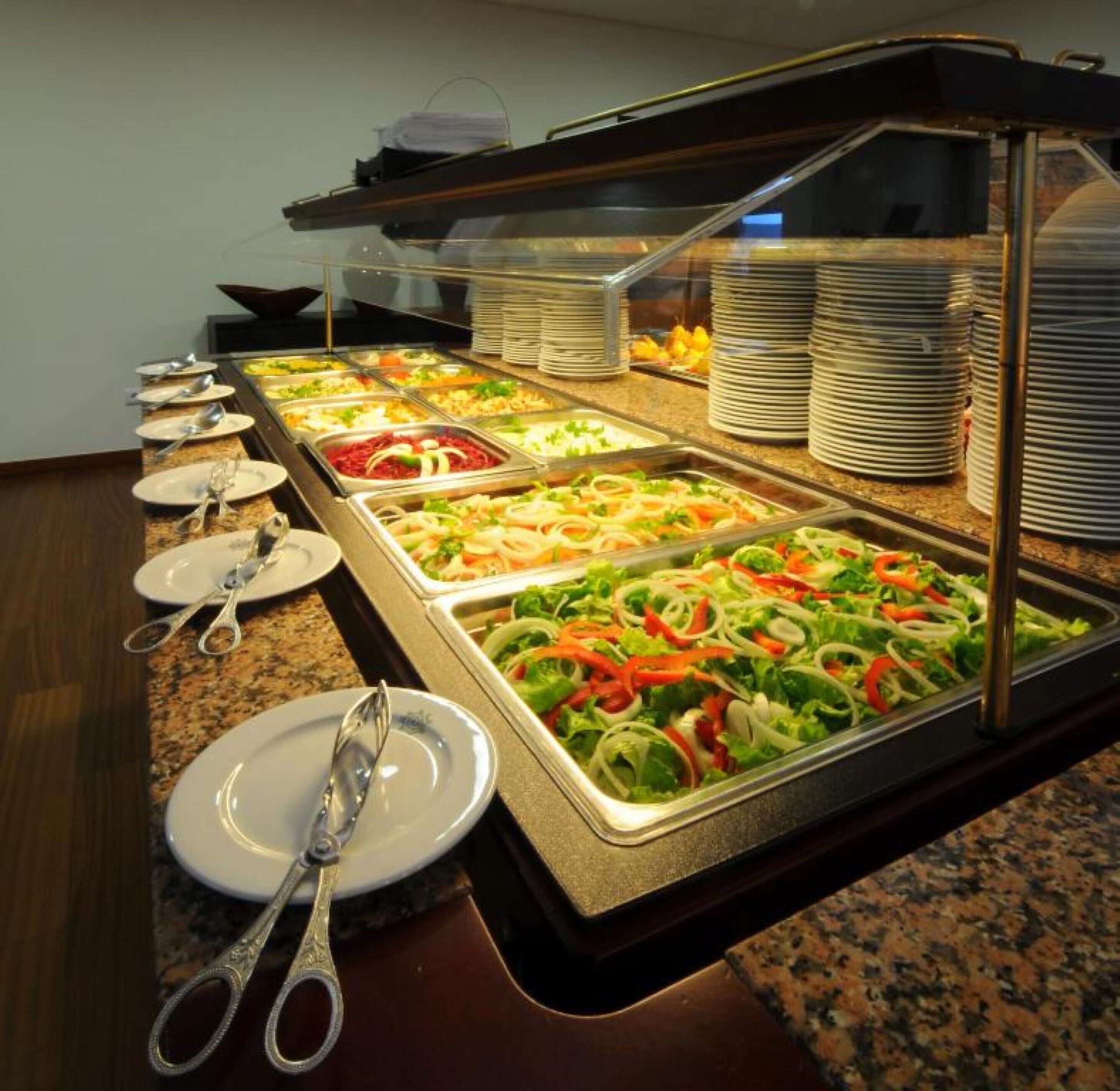 Thức ăn và đồ uống