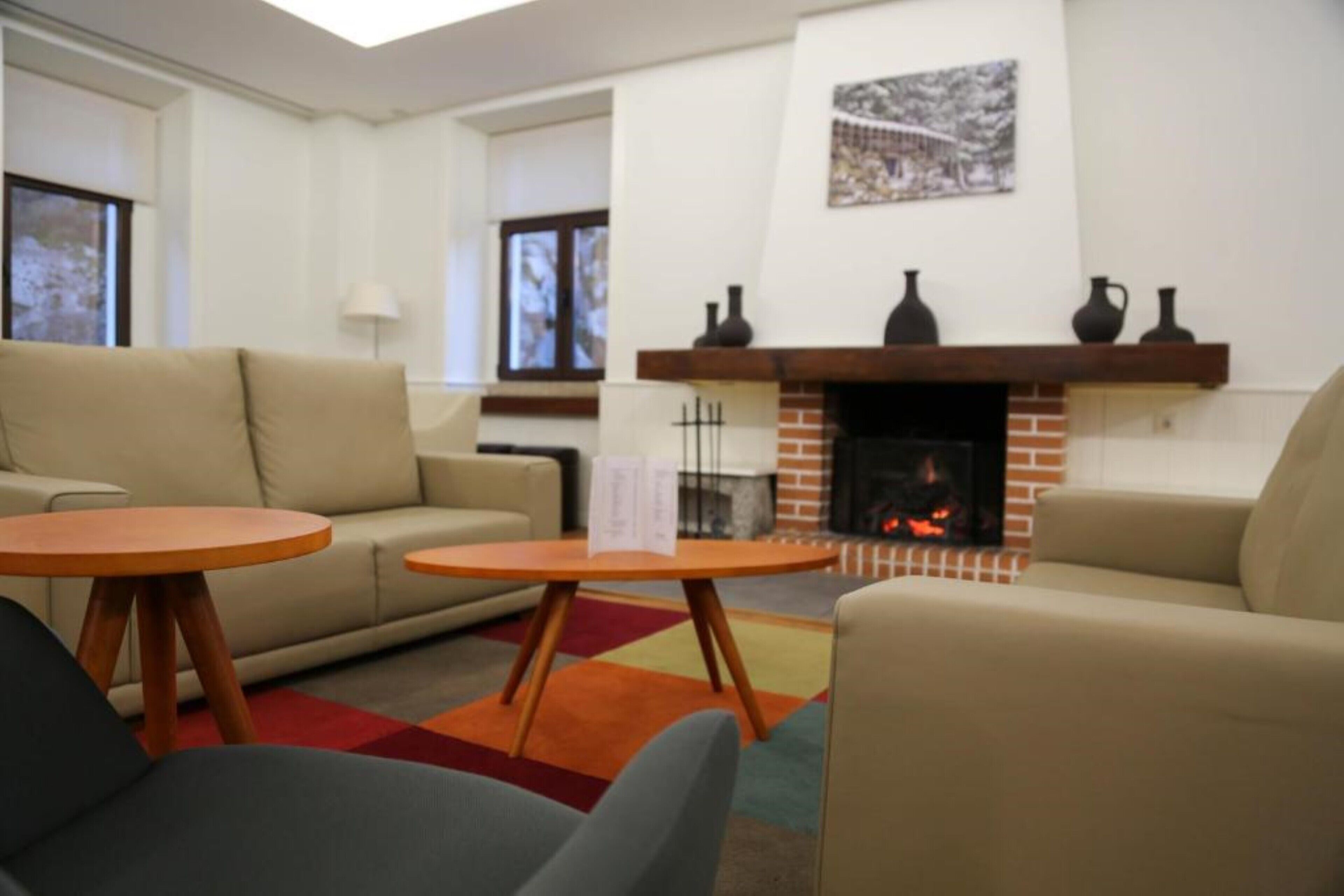 Coin salon dans le hall