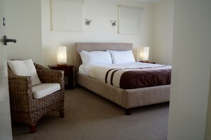 مكواة/لوح كي وواي فاي مجانًا وملاءات أسرّة