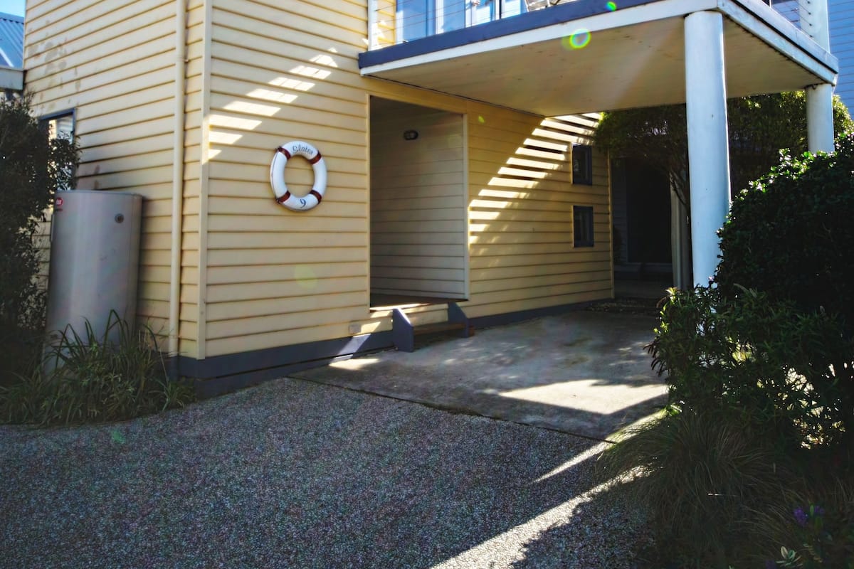 Villa, 2 slaapkamers, terras | 3 slaapkamers, een strijkplank/strijkijzer, gratis wifi, beddengoed
