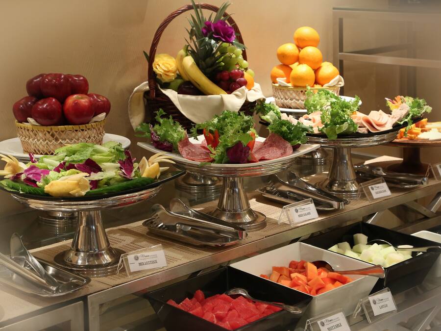 Daily continental breakfast (BHD 3 per person)