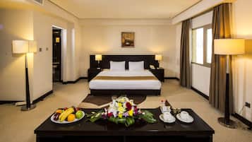 Premium bedding, down duvets, minibar, in-room safe